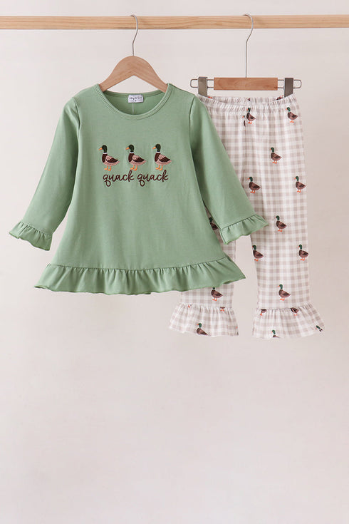 green-duck-guack-guack-embroidery-ruffle-pants-set-sophias-styleSet-1