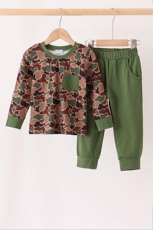 green-camouflage-pocket-jogger-set-sophias-style-2