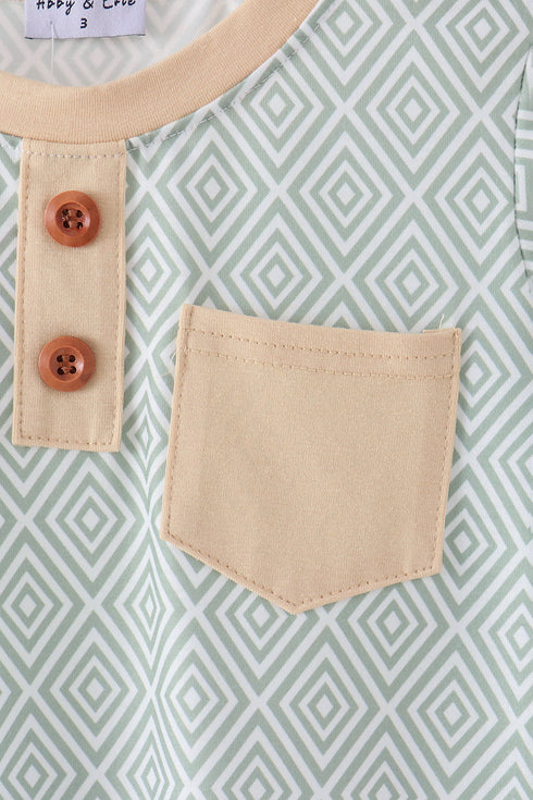 khaki-geo-diamond-pocket-top-sophias-style-4
