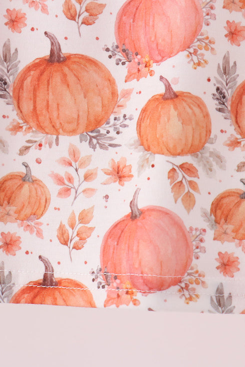 orange-pumpkin-print-top-sophias-style-4