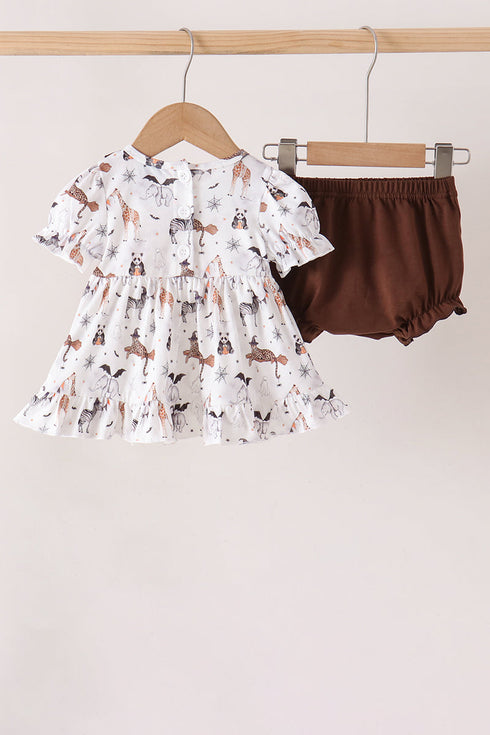 brown-zoo-animal-ruffle-bloomer-set-sophias-style-4