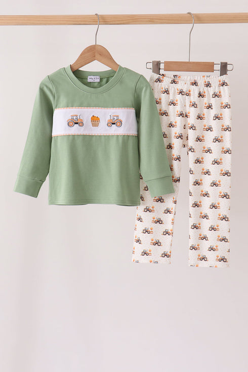 green-farm-embroidery-pants-set-sophias-styleSet-1