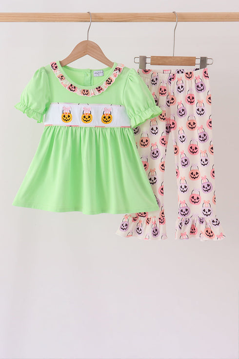 green-jack-o-lantern-embroidery-ruffle-pants-set-sophias-styleSet-1