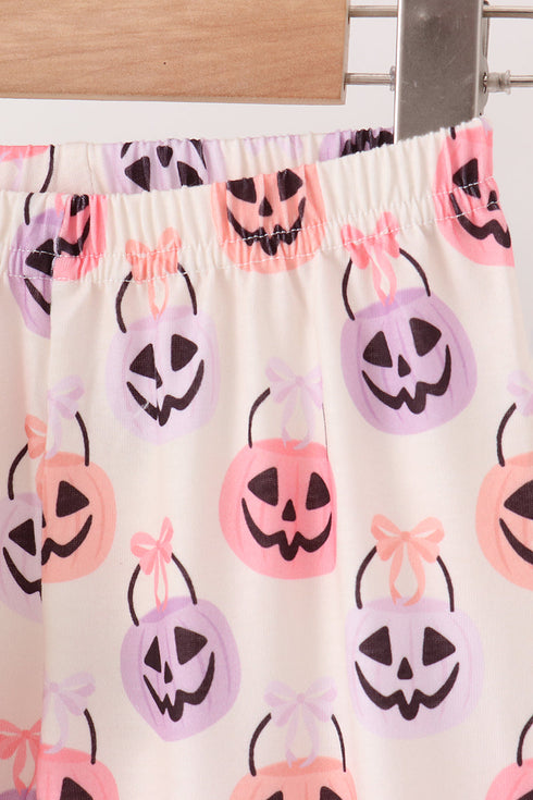 green-jack-o-lantern-embroidery-ruffle-pants-set-sophias-style-4