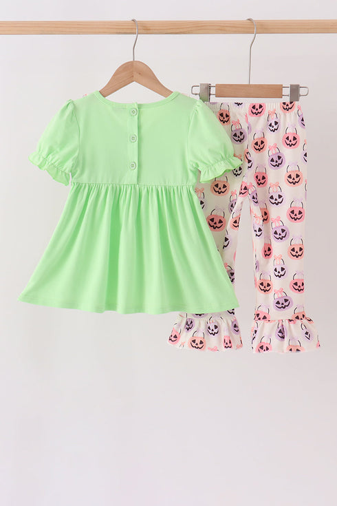 green-jack-o-lantern-embroidery-ruffle-pants-set-sophias-style-6