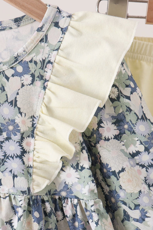 vintage-floral-ruffle-pants-set-sophias-style-3