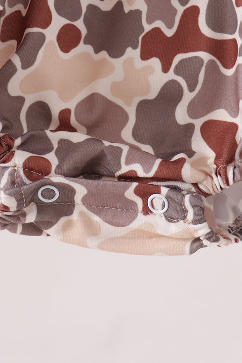 khaki-camoufalge-cross-deer-embroidery-ruffle-bubble-sophias-style-2