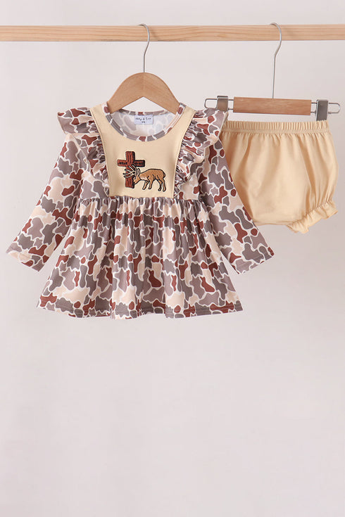 khaki-camoufalge-cross-deer-embroidery-ruffle-bloomer-set-sophias-stylebaby-1