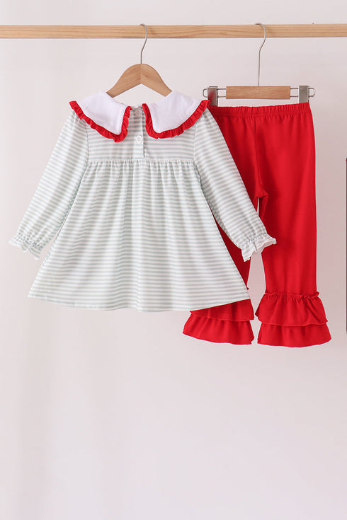 sage-santa-applique-gingham-ruffle-pants-set-abby-evie-sophias-style-5