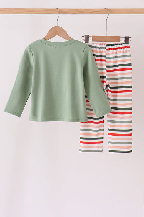 green-reindeer-tree-embroidery-stripe-pants-set-abby-evie-sophias-style-6
