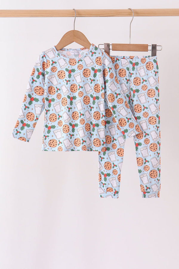 blue-milk-cookie-holly-bamboo-pajama-setsophias-styleSet-1