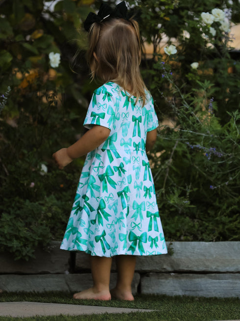 st-patricks-day-bow-print-short-sleeves-girls-dress-Sophia's Style--4