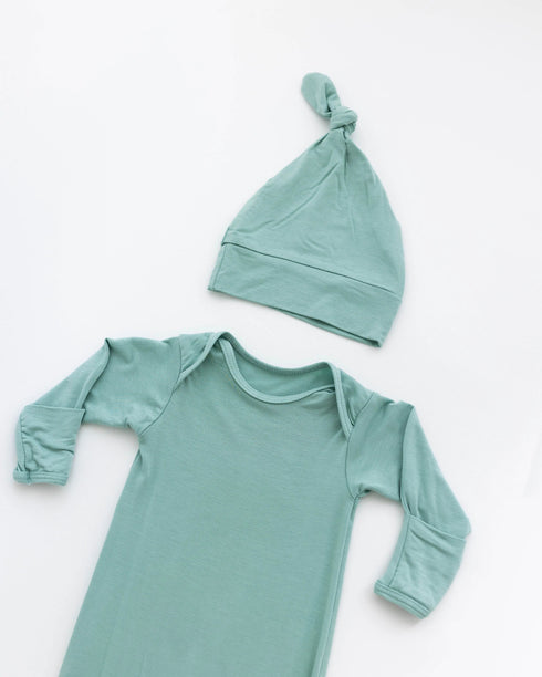 newborn-knotted-baby-gown-and-hat-set-crew-newborn-3-months-mint-navy-blue-pink-camel-brown-Sophia's Style-17