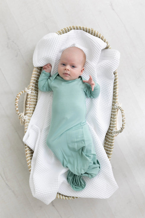 newborn-knotted-baby-gown-and-hat-set-crew-newborn-3-months-mint-navy-blue-pink-camel-brown-Sophia's Style-7
