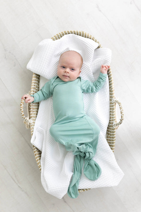 newborn-knotted-baby-gown-and-hat-set-crew-newborn-3-months-mint-navy-blue-pink-camel-brown-Sophia's Style-9