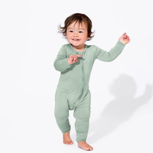 misty-green-bamboo-convertible-footie-bellabu-bear - Sophia's Style -5