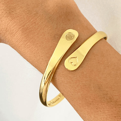 engraved-mother-daughter-bracelet-collection-matching-jewelry-for-moms-daughters-Sophia's Style-6