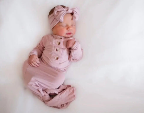 knotted-baby-gown-hat-headband-set-newborn-baby-girl-outfit-dusty-rose-Sophia's Style-6