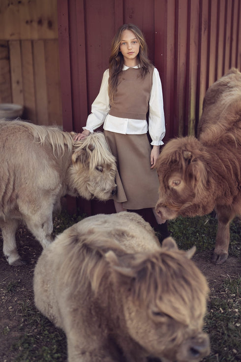 sienna-circle-skirt-chestnut-kipp-collection-sophias-style-5