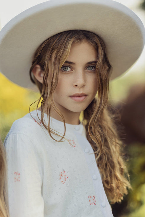loretta-cardigan-kipp-collection-sophias-style-2