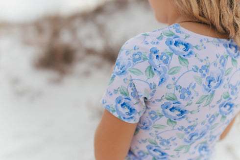 olivia-periwinkle-floral-rash-guard-swimsuit-oopsie-daisy-sophias-style-3