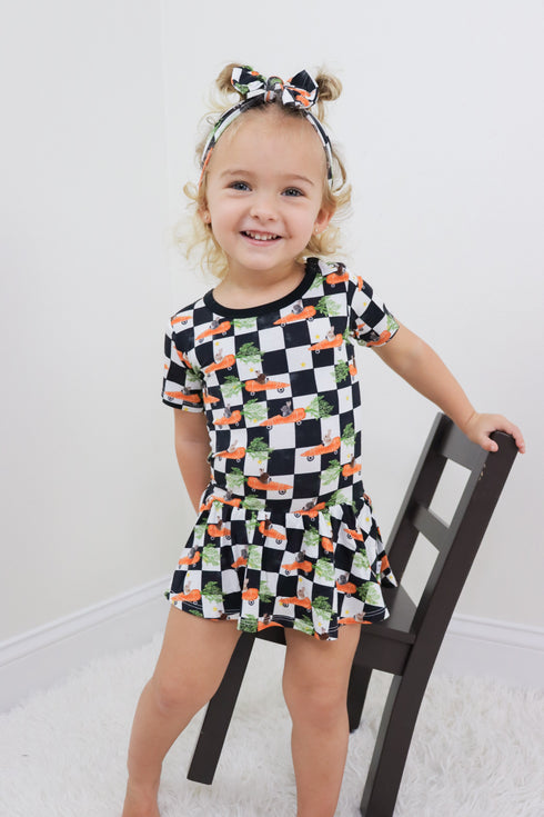 racing-carrot-checkers-dream-bodysuit-dress Dream-Big-Little-Co-pajama-baby-blanket