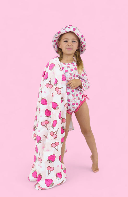 exclusive-berry-brooklyn-dream-towel Dream-Big-Little-Co-pajama-baby-blanket
