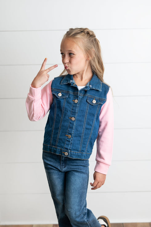pink-hooded-denim-jacket-oopsie-daisy-sophias-style-7