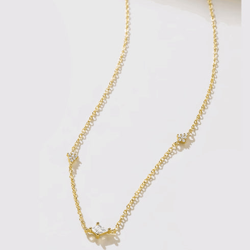 radiant-starburst-necklace-Sophia's Style-3