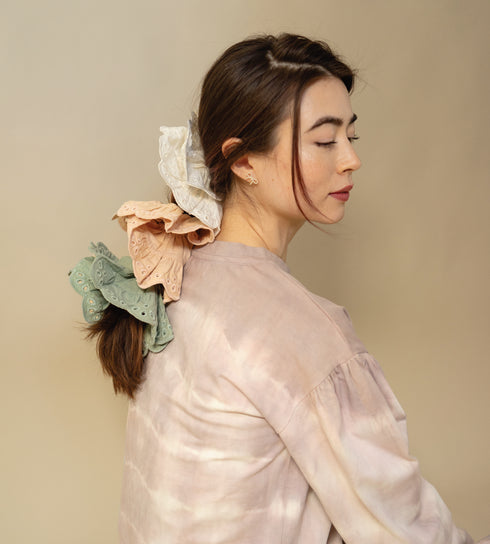 releve-scrunchie Bailey Renée - Sophia's Style-3