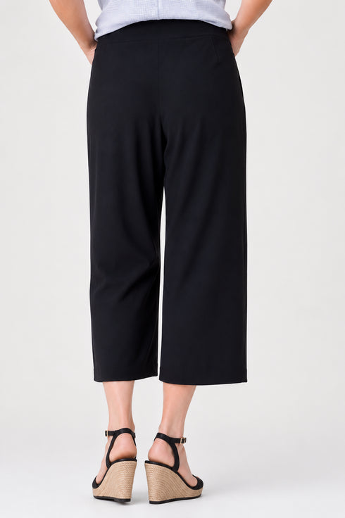 resort-crop-pant-buki-sophias-style-6