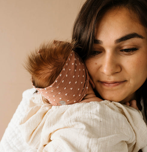patterned-shabby-knot-putty-white-dot Baby Bling Bows clips headbands - Sophia's Style-