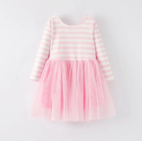 valentines-day-love-tutu-playwear-dress-w-hair-bow Little Miss Marmalade-Sophia's Style-https://cdn.shopify.com/s/files/1/0303/8344/0012/files/Screenshot2024-11-29at07-40-22_InStockG23-4-3_GirlsValentine_sDayPrintTulleDress.png?v=1758370834