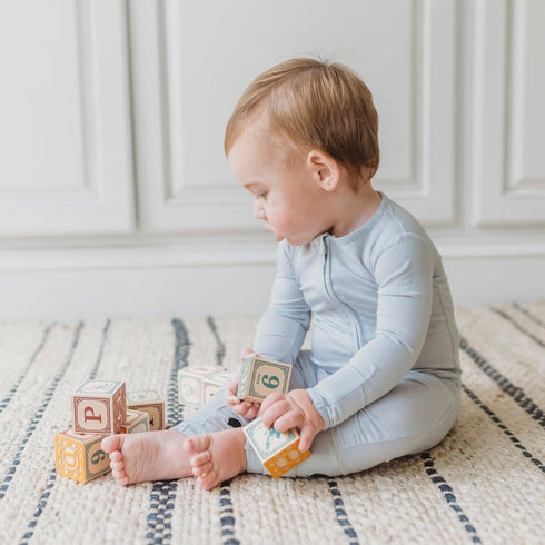 cloud-grey-bamboo-convertible-footie-bellabu-bear - Sophia's Style -4