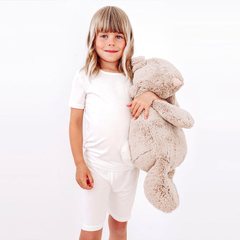 milk-white-bamboo-kids-pajama-short-set-bellabu-bear - Sophia's Style -3