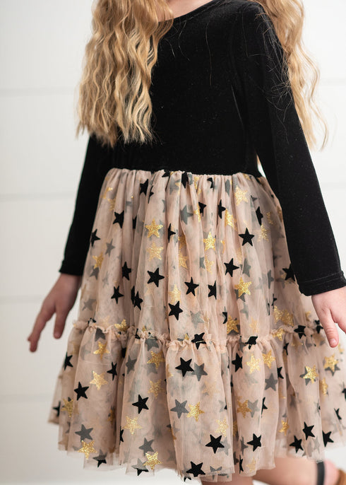 star-tulle-dress-oopsie-daisy-sophias-style-2