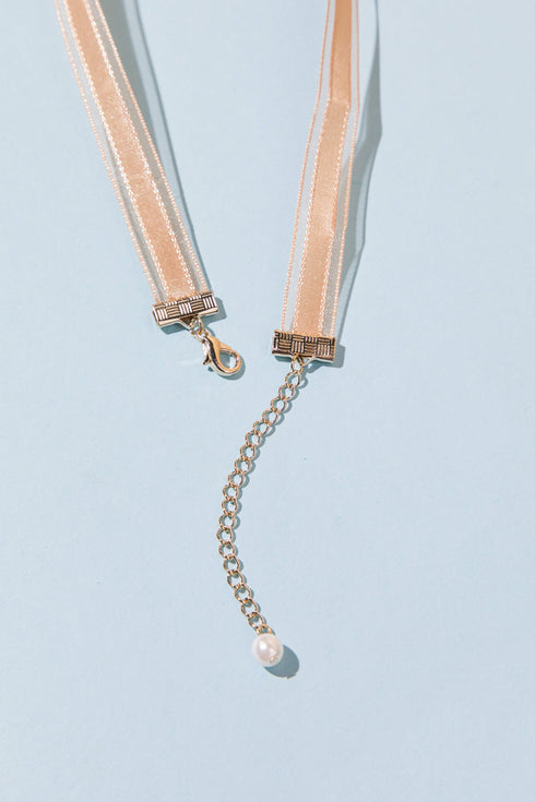 reminiscent-lace-choker Flying Tomato-Sophia's Style-11