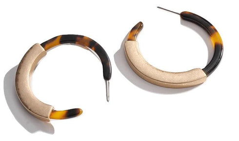 tortoise-hoop-earrings-Sophia's Style-2
