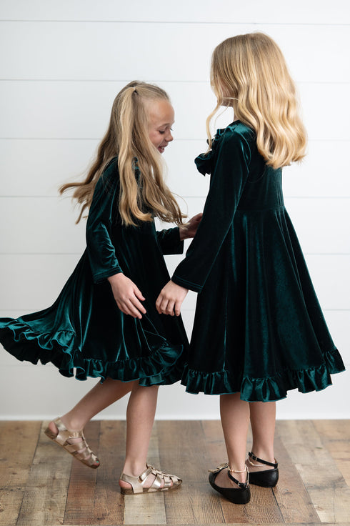 emerald-green-velvet-dress-adorable-sweetness-sophias-style-5