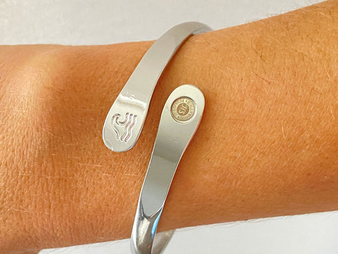 engraved-wave-bracelets-surfers-bracelets-ocean-bracelets-engraved-best-wave-of-your-lifes-out-there-bracelets-Sophia's Style-17