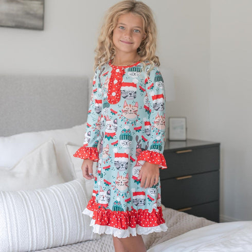 christmas-cat-lounge-play-gown-oopsie-daisy-sophias-style-4