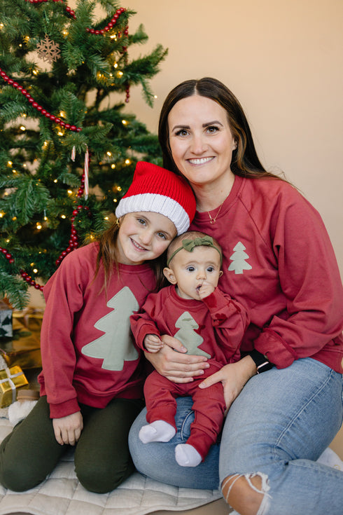 adult-christmas-tree-patch-crewneck-sweatshirt Sophia's Style-9