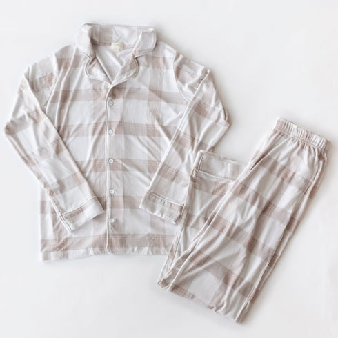 adult-holiday-plaid-pajamas-Atlas Grey-Sophia's Style-2
