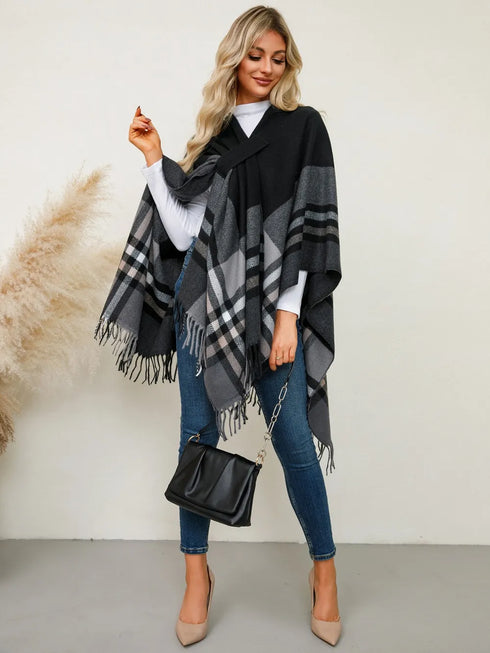 fringe-contrast-plaid-poncho-Sophia's Style-9