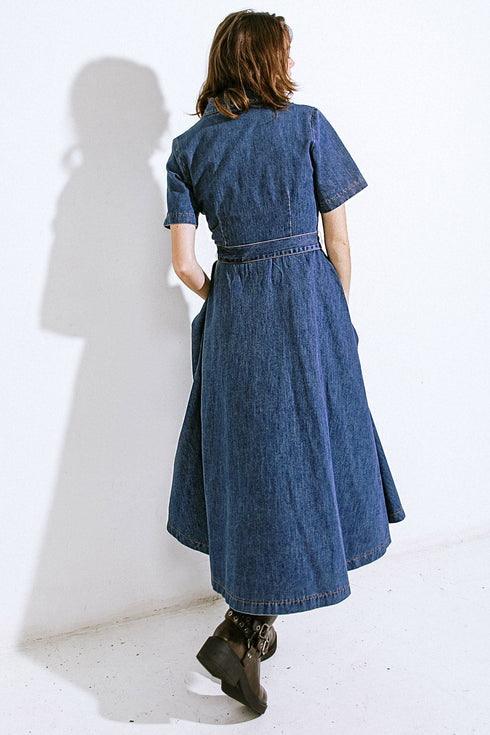 day-in-the-life-denim-midi-dress Flying Tomato-Sophia's Style-2