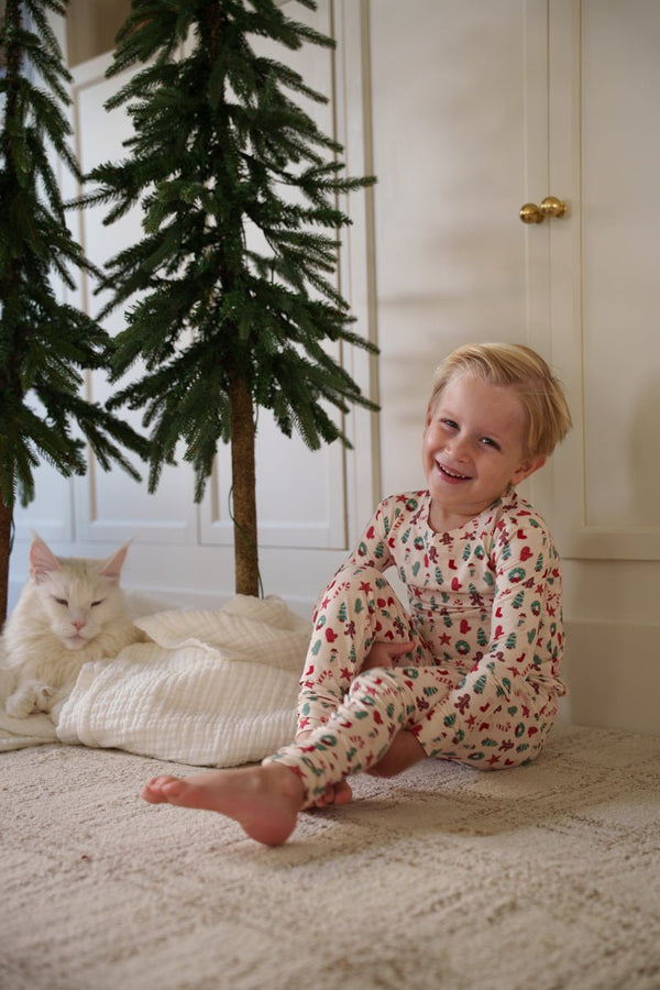 christmas-cookies-pajamas-Atlas Grey-Sophia's StylePajamas-1