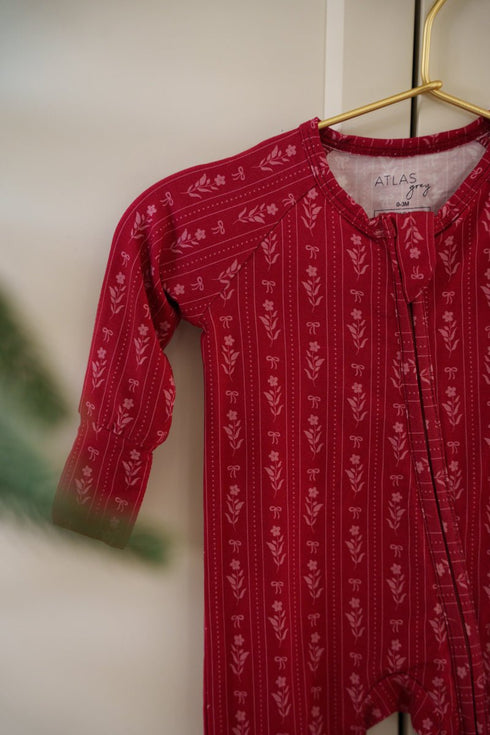 christmas-floral-pajamas-Atlas Grey-Sophia's Style-4