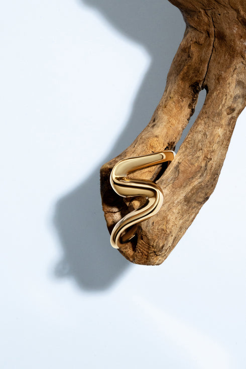 anastasia-gold-bracelet-Sophia's Style-3