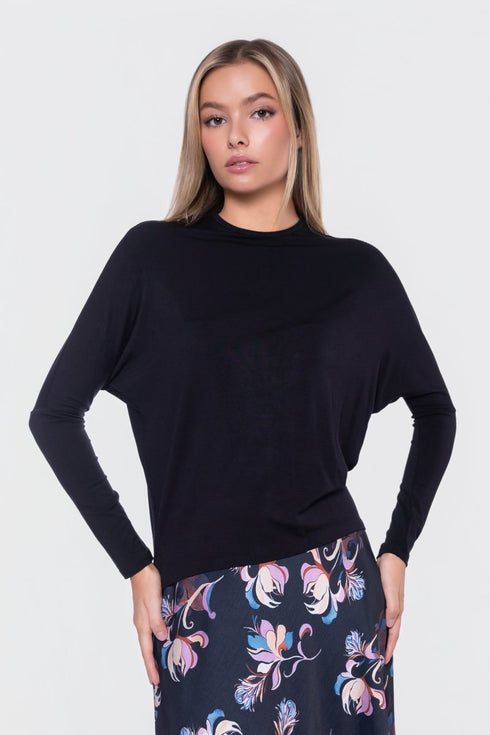 dini-top-black-yakira-bella-sophias-styleTop-1