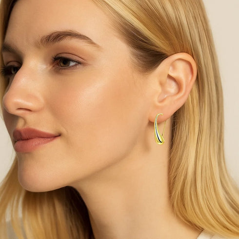 sophia-teardrop-hook-earrings-modern-minimalist-design-in-silver-or-gold-Sophia's Style-11